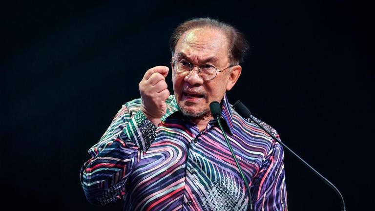Perdana Menteri Datuk Seri Anwar Ibrahim menyampaikan ucapan pada Majlis Amanat Perdana Hari Kebangsaan 2025 di Taman Ekspo Pertanian Malaysia Serdang (MAEPS) hari ini -fotoBERNAMA