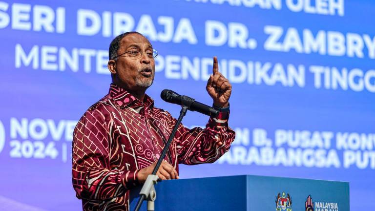 Minister of Higher Education Datuk Seri Zambry Abdul Kadir - BERNAMAPIX