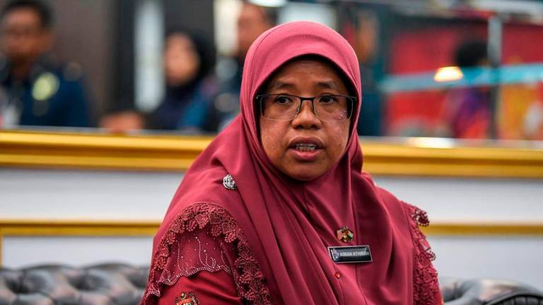 Datuk Aiman Athirah Sabu - BERNAMA