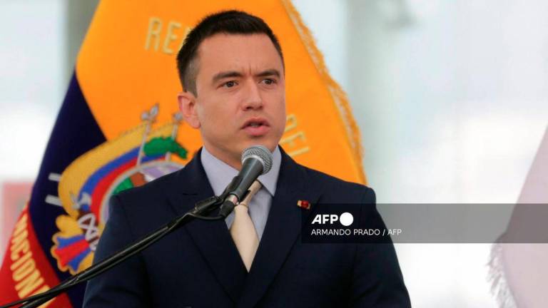 (FILES) Ecuador's re-elected President Daniel Noboa delivers a speech after receiving the credentials from the National Electoral Council (CNE) during a ceremony at the Crystal Palace in the Itchimbia Cultural Centre, in downtown Quito, on May 15, 2025. - AFP