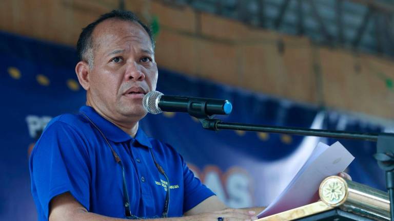 Pengarah Suruhanjaya Pencegahan Rasuah Malaysia (SPRM) Kuala Lumpur Mohamad Zakkuan Talib berucap pada Program Desa Bebas Rasuah 2025 bersempena sambutan ulang tahun ke-58 penubuhan SPRM di Dataran KAMARA, Kampung Malaysia Raya hari ini -fotoBERNAMA