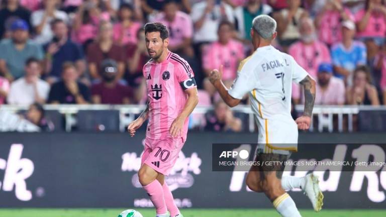 Lionel Messi controls the ball during the MLS match between Inter Miami CF and LA Galaxy at Chase Stadium - (Photo by Megan Briggs / GETTY IMAGES NORTH AMERICA / Getty Images via AFP)