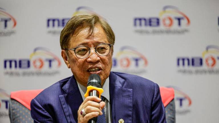 Premier Sarawak Tan Sri Abang Johari Tun Openg - fotoBERNAMA