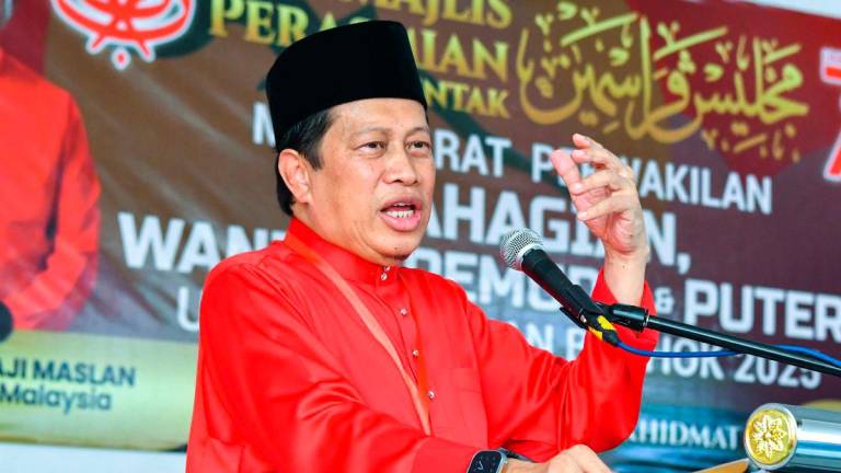 Ahli Majlis Tertinggi UMNO Datuk Seri Ahmad Maslan - fotoBERNAMA