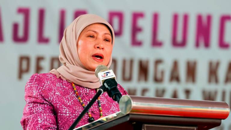 Menteri Pembangunan Wanita, Keluarga dan Masyarakat Datuk Seri Nancy Shukri berucap pada majlis Peluncuran Program Advokasi Perlindungan Kanak-Kanak: Kasih Kanak-Kanak Peringkat Wilayah Persekutuan Tahun 2025 di Pantai Dalam, Kuala Lumpur hari ini- BERNAMA