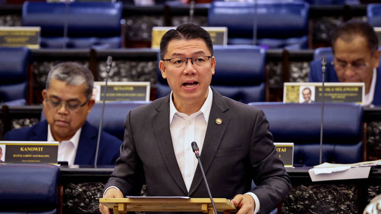 Menteri Perumahan dan Kerajaan Tempatan Nga Kor Ming bercakap pada Mesyuarat Kedua, Penggal Keempat Parlimen ke-15 Persidangan Dewan Rakyat di Bangunan Parlimen hari ini. - BERNAMA