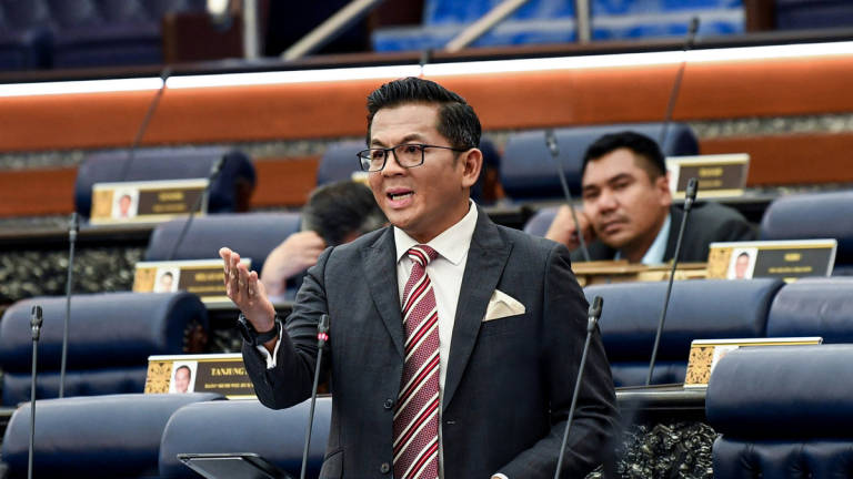 Paya Besar Member of Parliament, Datuk Mohd Shahar Abdullah, takes part in the debate session on the 13th Malaysia Plan (RMK13) in the Dewan Rakyat during the Second Meeting of the Fourth Session of the 15th Parliament, at the Parliament Building today. – BERNAMA
