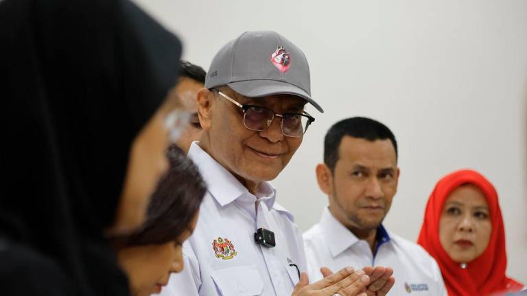 Health Minister Datuk Seri Dr Dzulkefly Ahmad speaking at a press conference after attending the 2025 MADANI Heroes Tour Heart Day Celebration at Sultan Idris Shah Hospital (HSIS) today. – BERNAMA