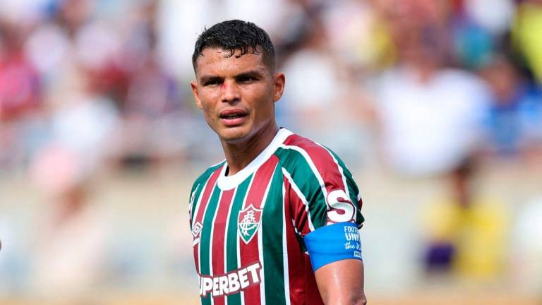 Thiago Silva #3 of Fluminense FC reacts during the FIFA Club World Cup 2025 quarter final match between Fluminense FC and Al Hilal at Camping World Stadium on July 04, 2025 in Orlando, Florida. Photo by ALEX GRIMM / GETTY IMAGES NORTH AMERICA / AFP