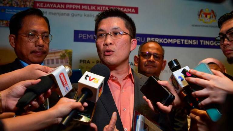 Deputy Education Minister Wong Kah Woh - BERNAMApix