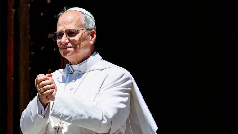 Pope Leo XIV di Castel Gandolfo, Italy, semalam - REUTERS