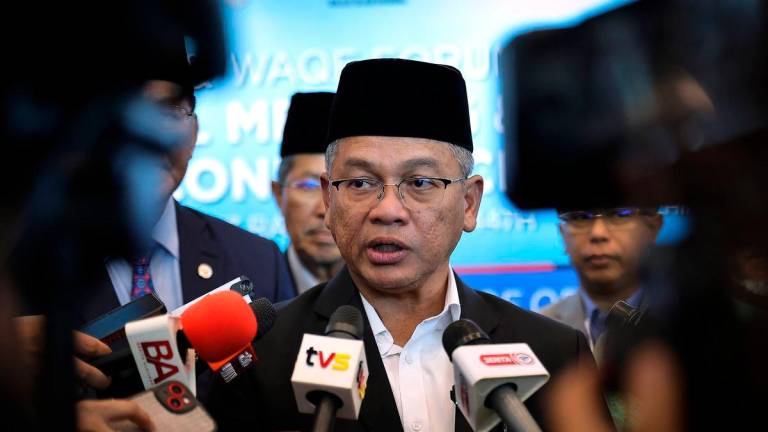 Menteri di Jabatan Perdana Menteri (Hal Ehwal Agama) Datuk Dr Mohd Na’im Mokhtar - fotoBERNAMA