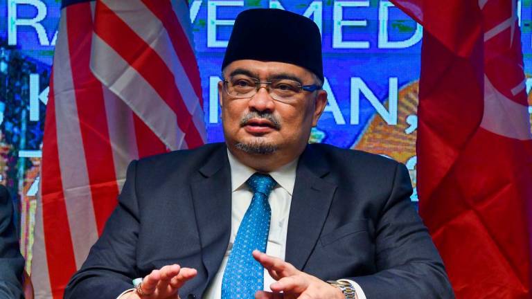 Kelantan Deputy Menteri Besar Datuk Dr Mohamed Fadzli Hassan - Photo by BERNAMA