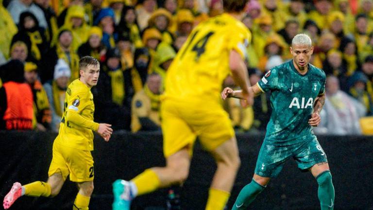 Tottenham Hotspur's Brazilian forward #09 Richarlison (R) plays the ball during the UEFA Europa League semi-final second leg football match between Bodoe/Glimt and Tottenham Hotspur in Bodoe, Norway on May 8, 2025. - AFPPIX