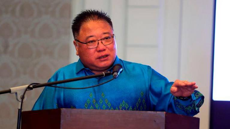 Tourism, Arts and Culture Minister Datuk Seri Tiong King Sing - BERNAMApix