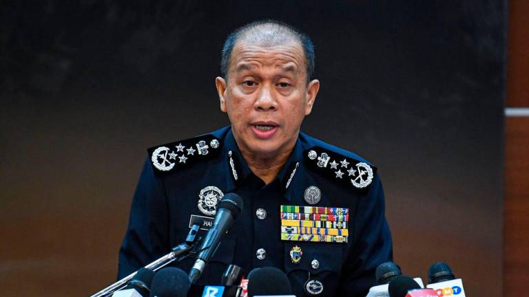 Datuk Seri Mohd Khalid Ismail - BERNAMA
