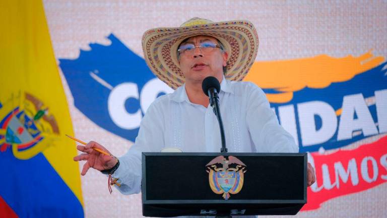 This handout picture released by the Colombian Presidency Press Office shows Colombia’s President Gustavo Petro announcing the start of ‘talks’ abroad with the ‘Clan del Golfo’. AFP PHOTO / COLOMBIAN PRESIDENCY / HANDOUT