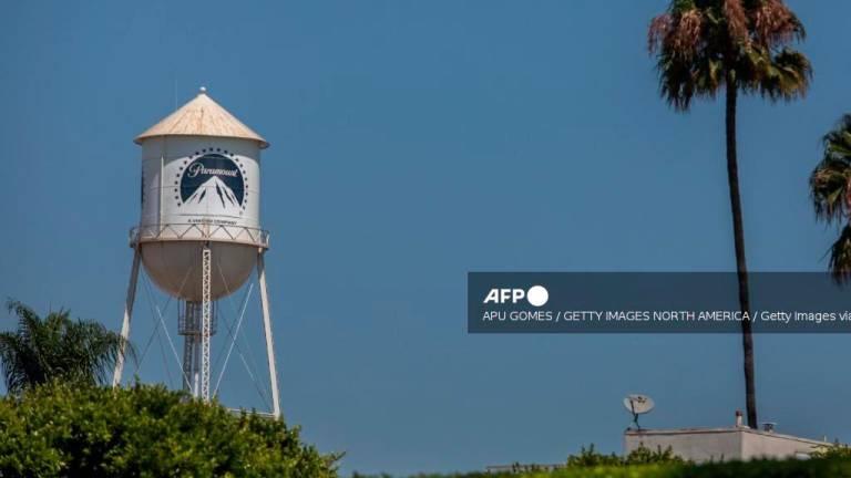 LOS ANGELES, CALIFORNIA - JULY 25: An exterior view of the Paramount Pictures Studio on July 25, 2025 in Los Angeles, California. The US Federal Communications Commission (FCC) has approved an $8 billion merger between Paramount and Skydance Media. - Apu Gomes/Getty Images/AFPPIX