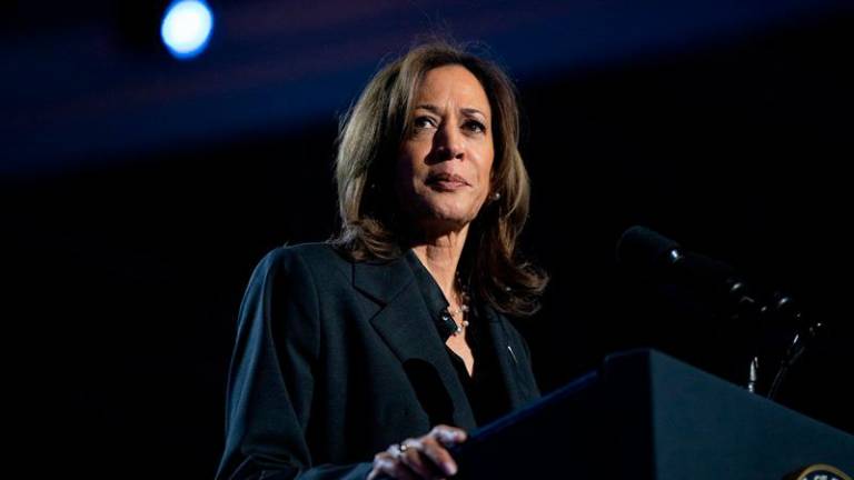 Democratic presidential nominee and U.S. Vice President Kamala Harris attends a campaign rally at the Wisconsin State Fair Park, in Milwaukee, Wisconsin, U.S., November 1, 2024. - REUTERS/Elizabeth Frantz