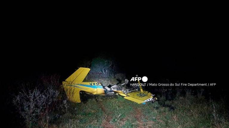 This handout picture released by the Mato Grosso do Sul Fire Department shows a crashed plane where Chinese architect Kongjian Yu died along with three other occupants at the Pantanal’s wetlands in Aquidauana, Mato Grosso do Sul state, Brazil on Sept 23, 2025. AFP PHOTO / MATO GROSSO DO SUL FIRE DEPARTMENT / HANDOUT