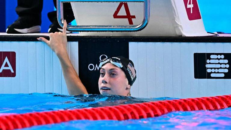 US' swimmer Gretchen Walsh. - MANAN VATSYAYANA / AFP