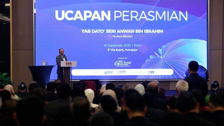 - fotoBERNAMA