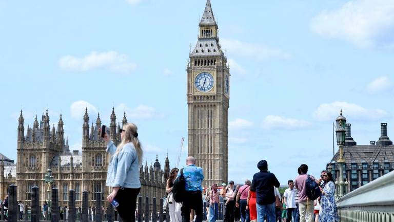 Gambar tujuan hiasan sahaja. United Kingdom. BERNAMApix