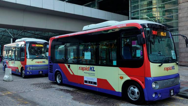 Gambar tujuan visual sahaja: Bas RapidKL - BERNAMA