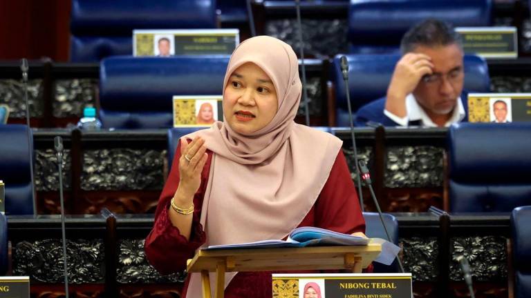 Menteri Pendidikan Fadhlina Sidek ketika hadir pada Mesyuarat Kedua, Penggal Keempat Parlimen ke-15 Persidangan Dewan Rakyat di Bangunan Parlimen, semalam.