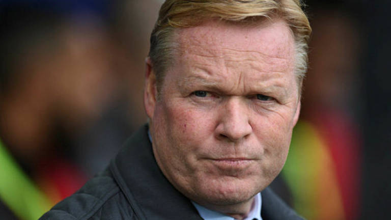 Everton sack manager Koeman: Club statement