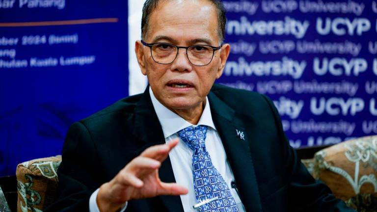 Menteri Besar Datuk Seri Wan Rosdy Wan Ismail. Bernamapix