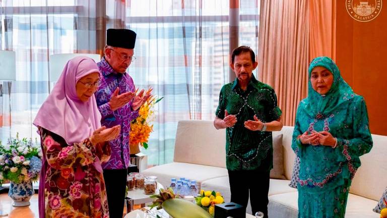 Gambar: Anwar Ibrahim/FB