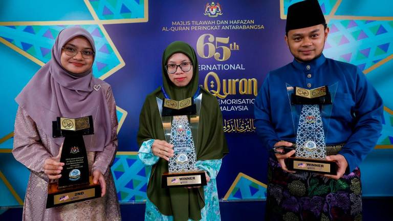 - fotoBERNAMA