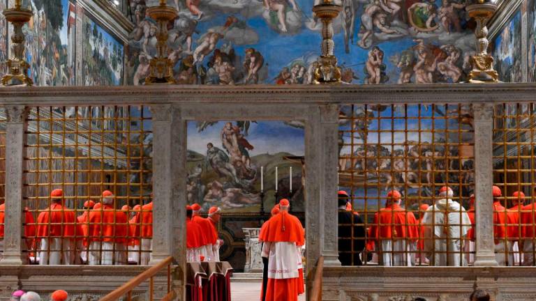 Cardinals stand in the Sistine Chapel, ahead of the conclave to elect the next pope at the Vatican, May 7, 2025. REUTERSpix