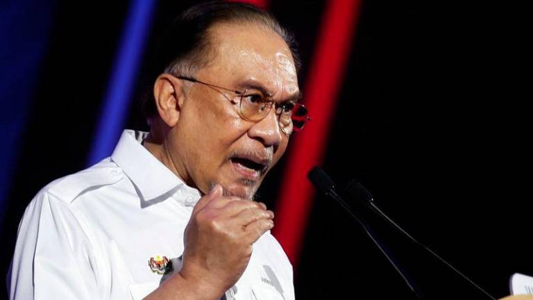 KUALA LUMPUR, 15 Mac -- Perdana Menteri Datuk Seri Anwar Ibrahim berucap pada Majlis Peluncuran Wakaf MARA MADANI sempena Sambutan Hari MARA Ke-59 di Pusat Dagangan Antarabangsa Kuala Lumpur (WTCKL), hari ini.-- fotoBERNAMA (2025) HAK CIPTA TERPELIHARA