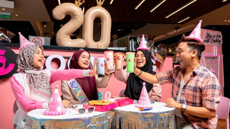 Free Coolblog drink when you shout ‘I Love Malaysia’