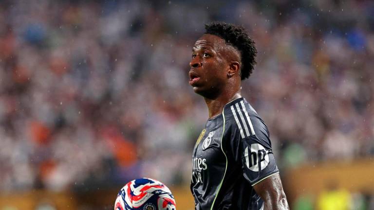 Real Madrid’s Brazilian forward #07 Vinicius Junior celebrates scoring his team’s first goal during the FIFA Club World Cup 2025 Group H football match between Austria’s FC Salzburg and Spain’s Real Madrid at Lincoln Financial Field Stadium in Philadelphia on June 26, 2025.