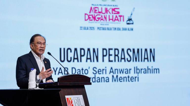 Perdana Menteri Datuk Seri Anwar Ibrahim - FotoBernama