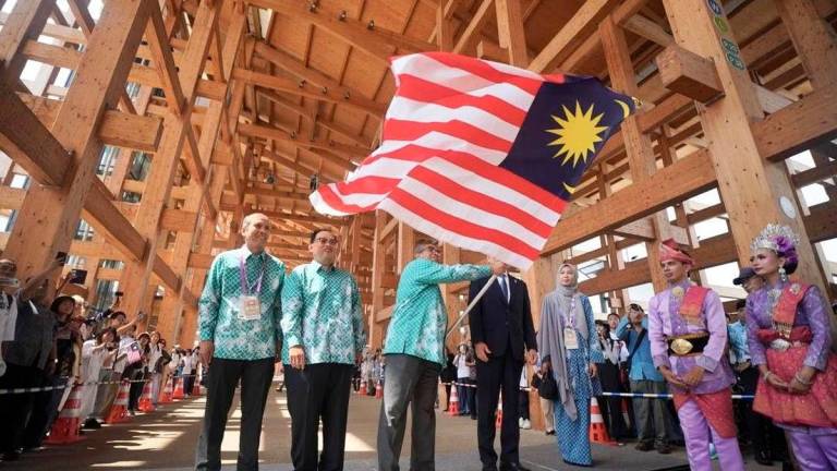 Gambar Kredit: Shamsul Azri / Facebook