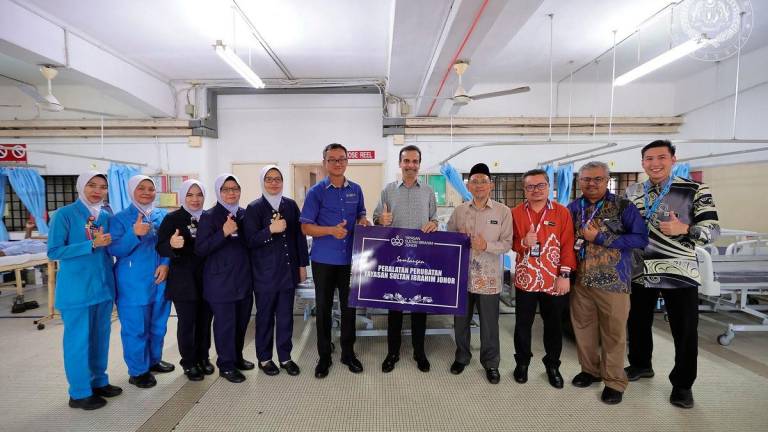 Sultan Ibrahim Sultan Iskandar Facebook