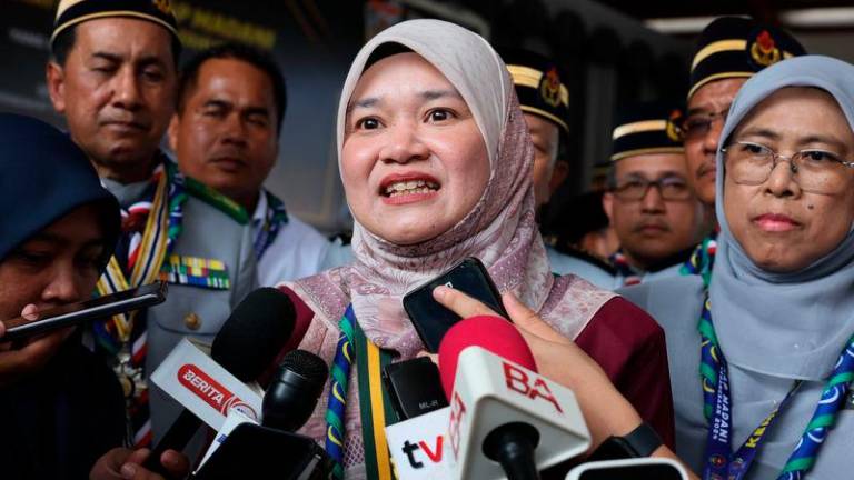 Menteri Pendidikan Fadhlina Sidek - fotoBERNAMA