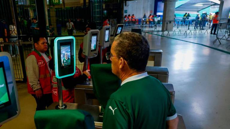 Facial recognition for fans entry into the Allianz Parque stadium in Sao Paulo, Brazil. - Miguel SCHINCARIOL / AFP