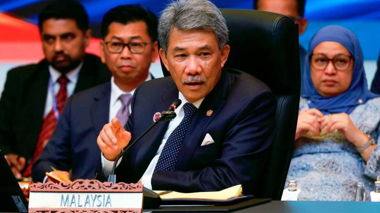 Menteri Luar Datuk Seri Mohamad Hasan - FotoBernama