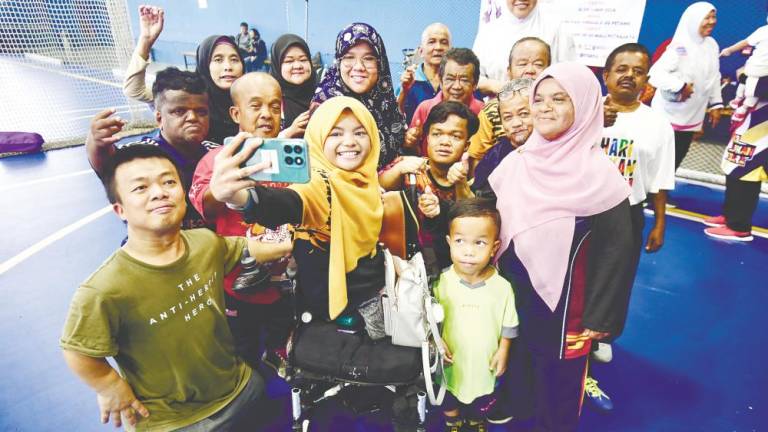 Azizah said obesity and weight issues are the major concerns for individuals with dwarfism due to their shorter stature and potential mobility limitations, which reduce their calorie needs. – ADAM AMIR HAMZAH/THESUN