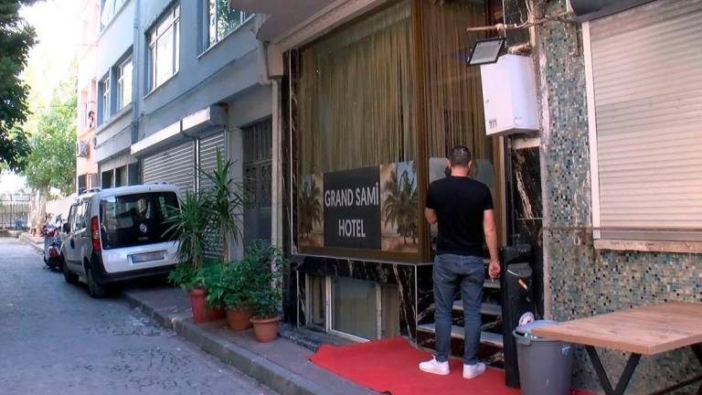This handout photograph taken on August 22,2025 and released on August 23,2025 by Turkish news agency DHA (Demiroren News Agency) shows the entrance of a hotel where two Dutch citizan teenager brothers found death, at Fatih district, in Istanbul. (Photo by HANDOUT / DHA (DEMIROREN NEWS AGENCY) / AFP)
