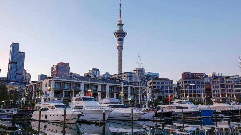 Pemandangan bandar Auckland antara destinasi lawatan kerja Timbalan Perdana Menteri Datuk Seri Dr Ahmad Zahid Hamidi selama lima hari bermula 14 hingga 18 Julai ini - BERNAMA