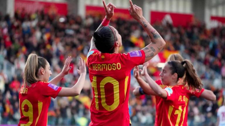 Spain's midfielder #10 Jennifer Hermoso (C) celebrates with teammates after scoring during the UEFA Women's Euro 2025 group A qualifying round day 2 football match between Spain and Czech Republic at El Plantio stadium, in Burgos on April 9, 2024. - AFPPIX