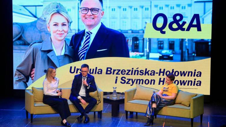 Parliament Speaker Szymon Holownia, presidential candidate from the centrist Third Way party, and his wife Urszula Brzezinska - Holownia attend meeting with supporters during final day of his campaign at a theatre in Warsaw, Poland, May 16, 2025. REUTERSpix