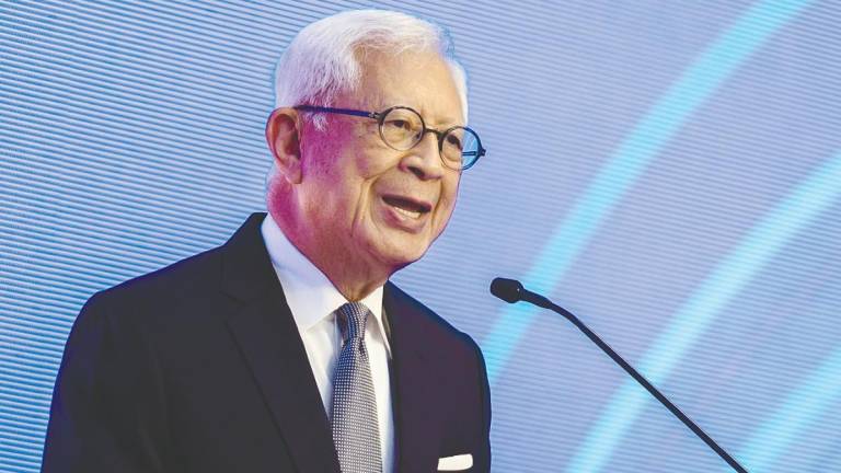 Raja Arshad speaking at the PNB Knowledge Forum 2025 today. – Bernamapic
