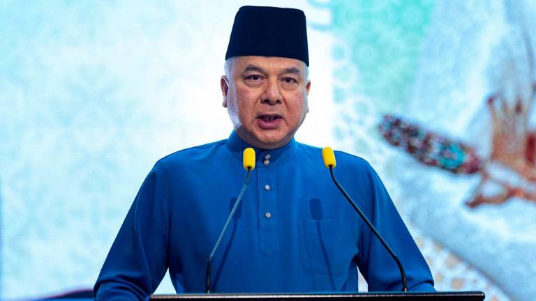 Sultan Perak Sultan Nazrin Shah - fotoBERNAMA
